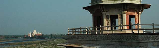 Agra Day Tour - The Taj Mahal, Uttar Pradesh, Tourism, Monuments, Attractions, Travel Tips, Shopping