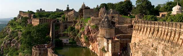 Chittorgarh Day Tour, Rajasthan, Tourism, Monuments, Attractions, Travel Tips, Shopping
